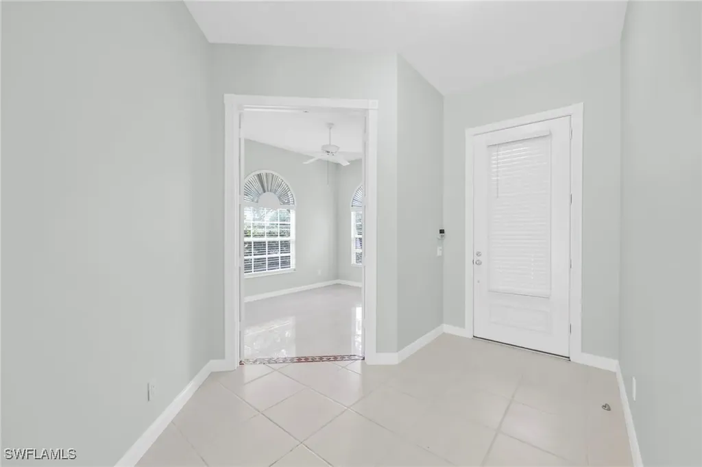 3000 Ellice Way Naples FL 34119