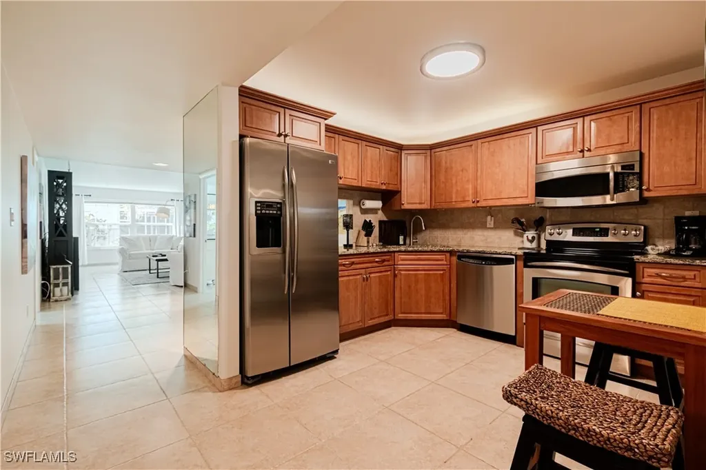 4200 Belair Lane Naples FL 34103