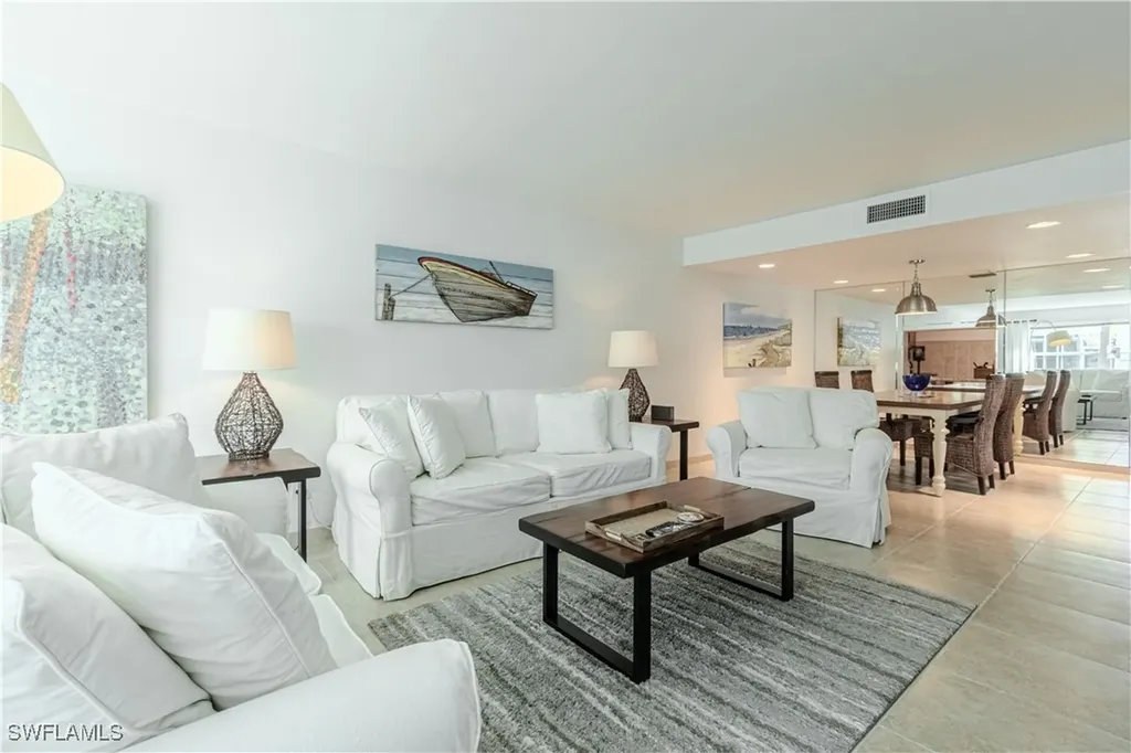4200 Belair Lane Naples FL 34103