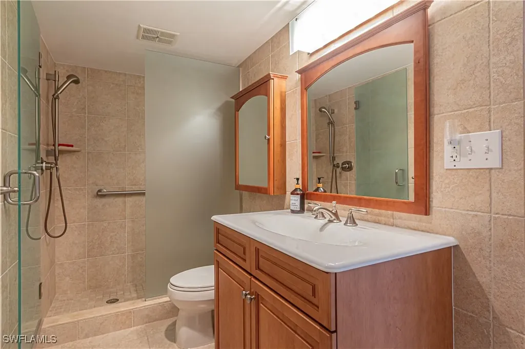 4200 Belair Lane Naples FL 34103