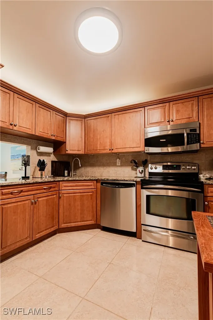 4200 Belair Lane Naples FL 34103