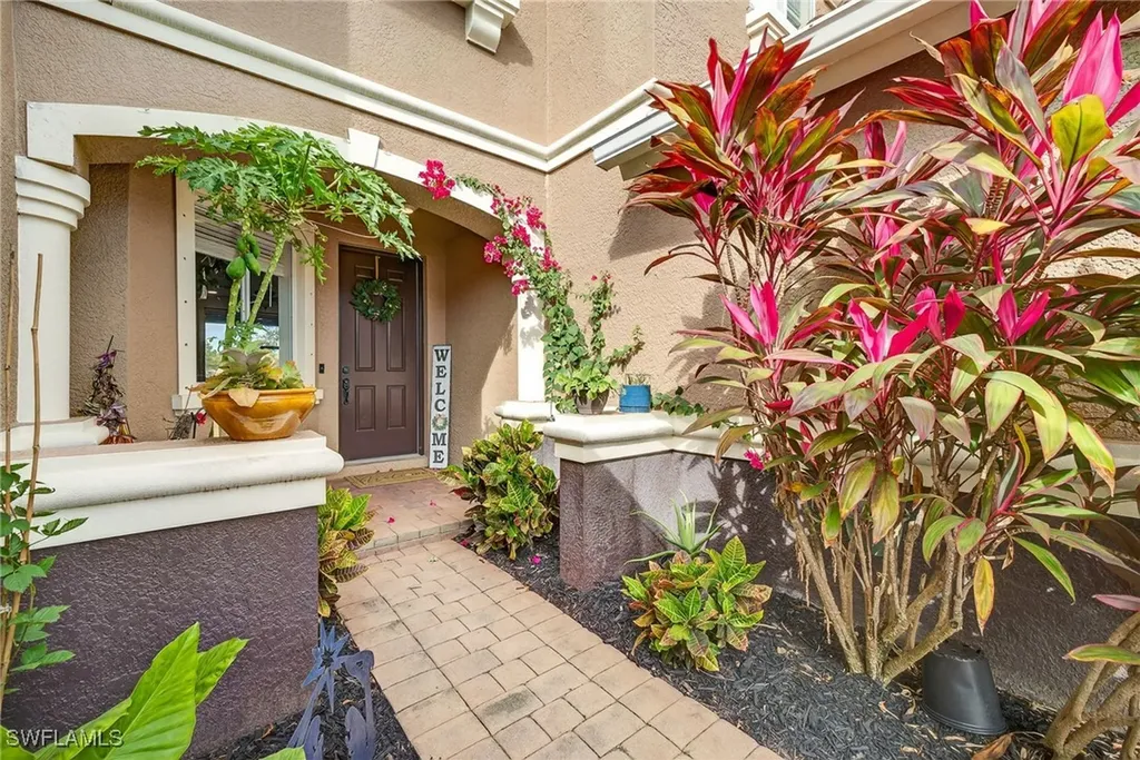 9530 Roundstone Circle Fort Myers FL 33967