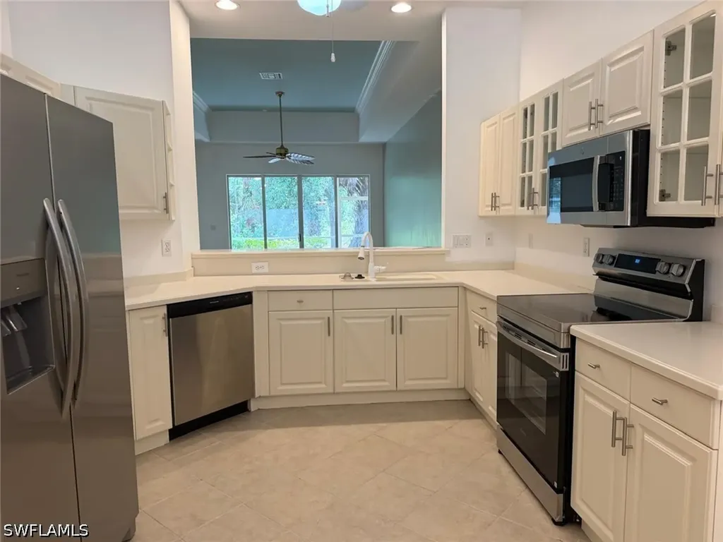 8206 Sanctuary Drive Naples FL 34104