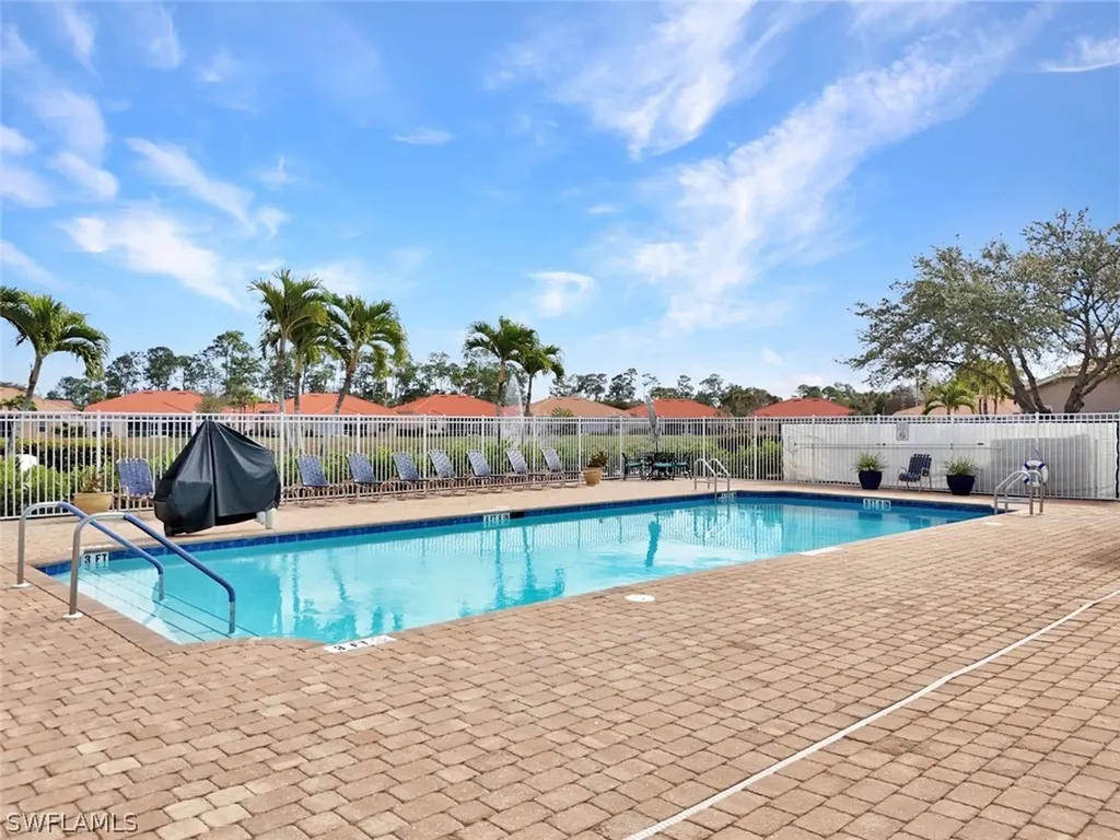 8206 Sanctuary Drive Naples FL 34104