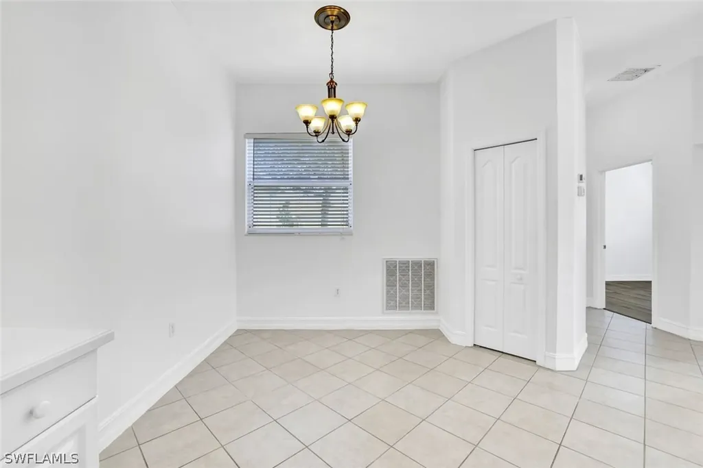 8206 Sanctuary Drive Naples FL 34104