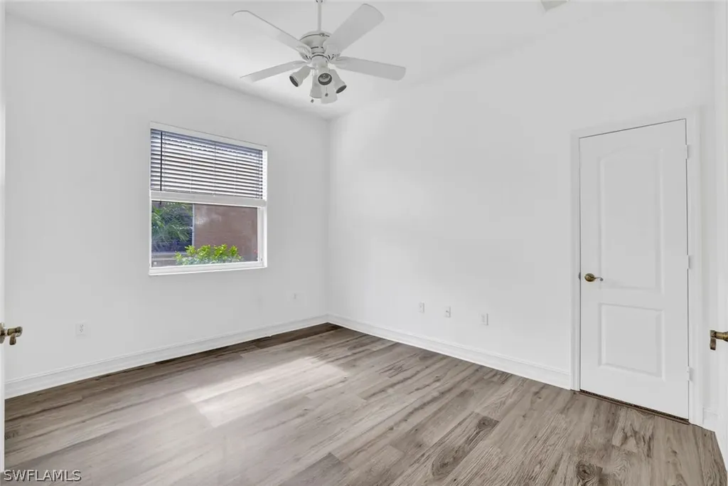 8206 Sanctuary Drive Naples FL 34104