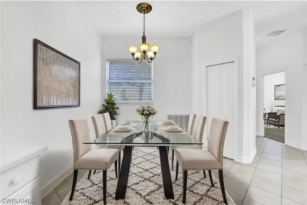 8206 Sanctuary Drive Naples FL 34104