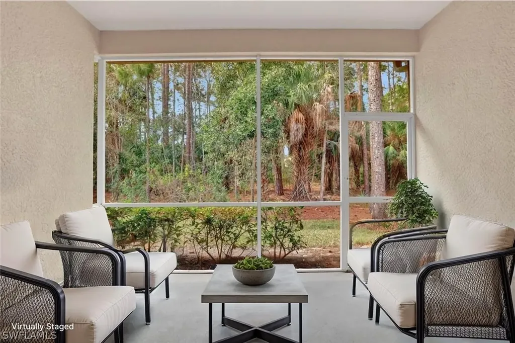 8206 Sanctuary Drive Naples FL 34104