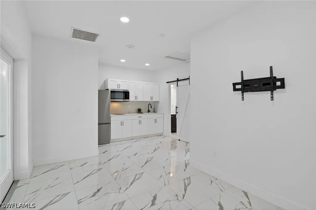 4340 Golden Gate Boulevard E Naples FL 34120