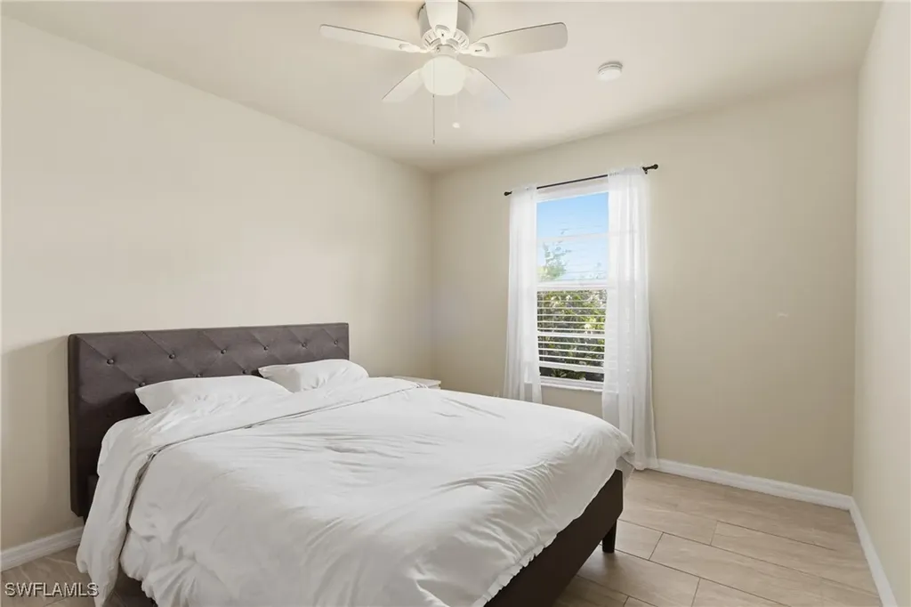 428 SW 33rd Terrace Cape Coral FL 33914