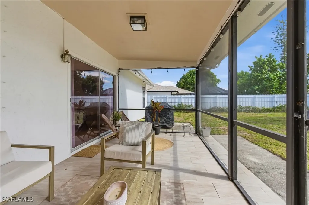 428 SW 33rd Terrace Cape Coral FL 33914