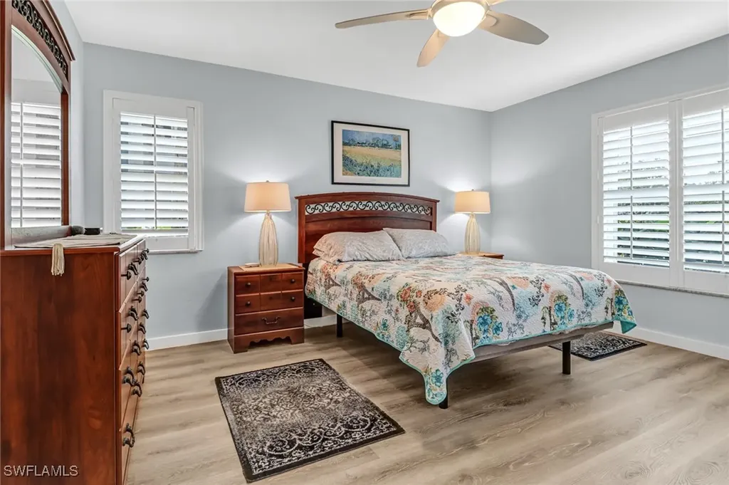 828 Gulf Pavilion Drive Naples FL 34108