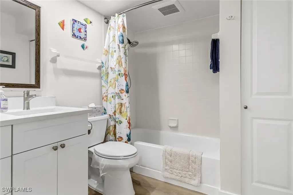 828 Gulf Pavilion Drive Naples FL 34108