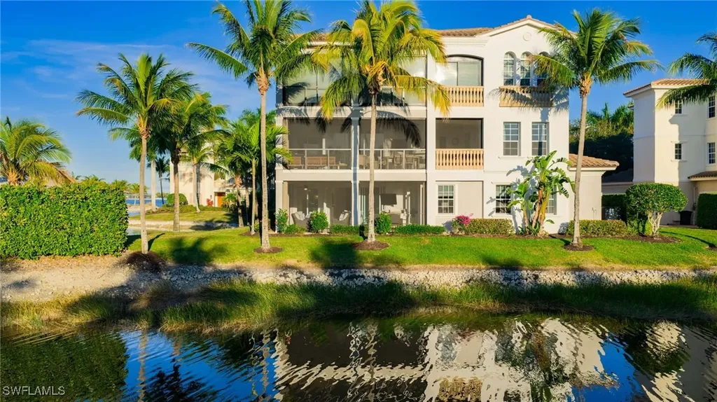 17740 Via Bella Acqua Court Miromar Lakes FL 33913