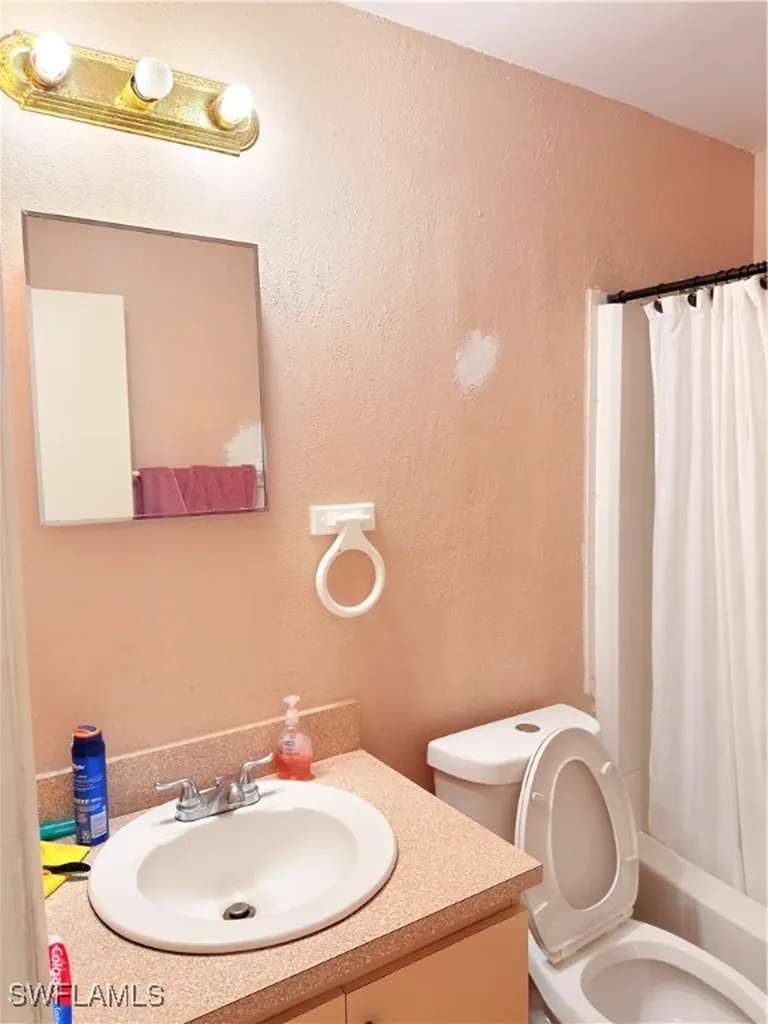 2241 Sunshine Boulevard Naples FL 34116