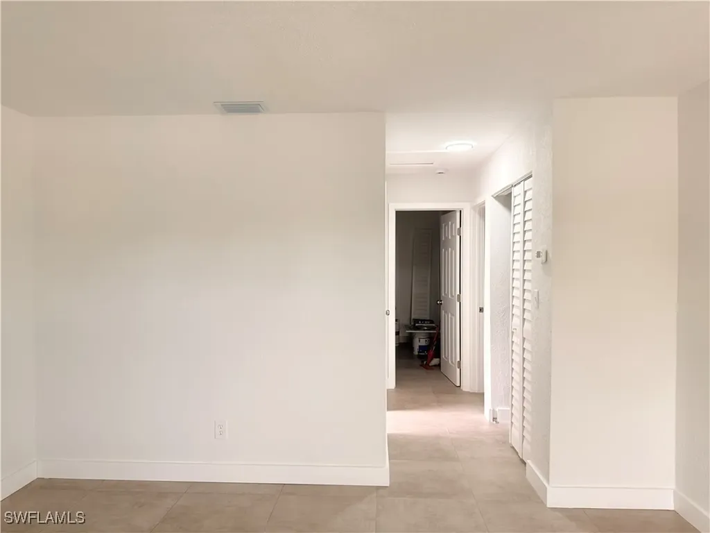 2241 Sunshine Boulevard Naples FL 34116