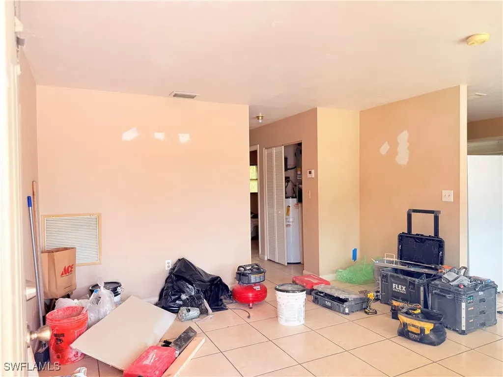 2241 Sunshine Boulevard Naples FL 34116