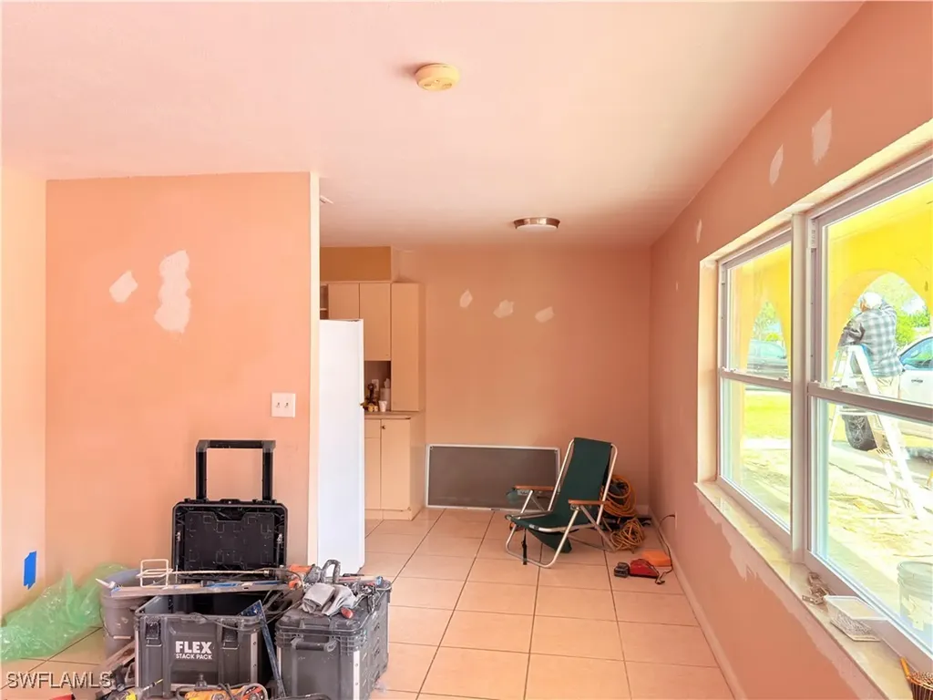 2241 Sunshine Boulevard Naples FL 34116