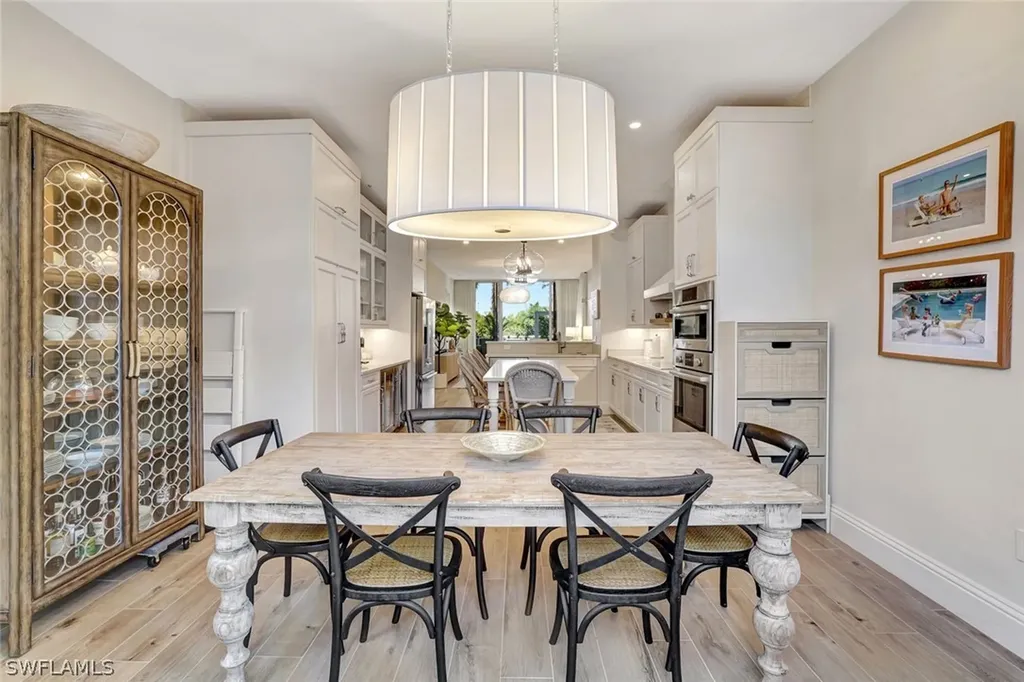 6849 Grenadier Boulevard Naples FL 34108