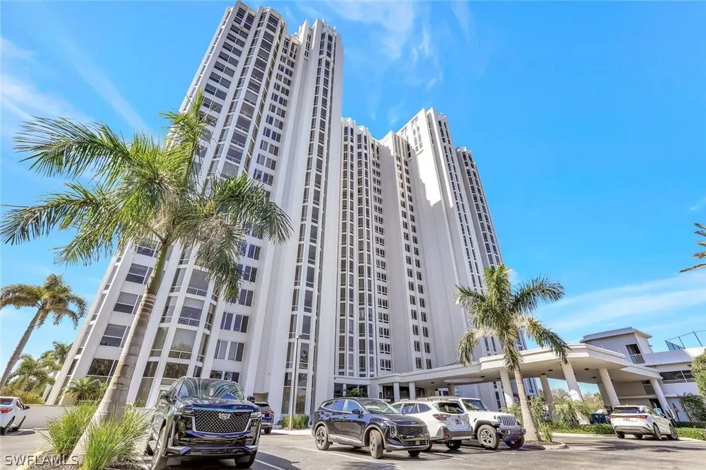 6849 Grenadier Boulevard Naples FL 34108