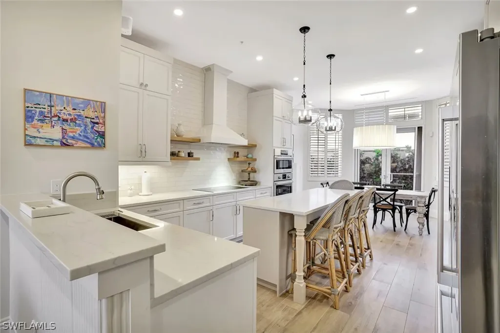 6849 Grenadier Boulevard Naples FL 34108