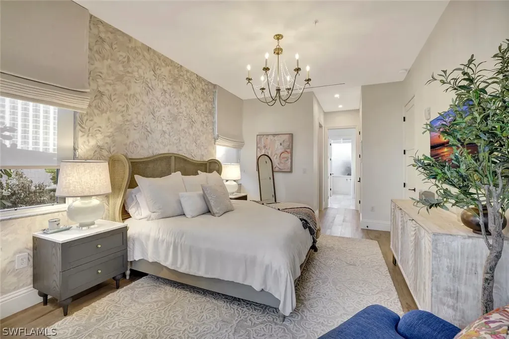 6849 Grenadier Boulevard Naples FL 34108
