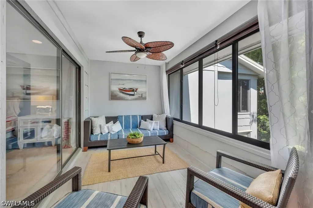 508 Courtside Drive Naples FL 34105