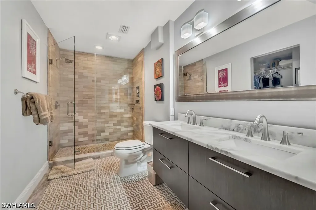 508 Courtside Drive Naples FL 34105