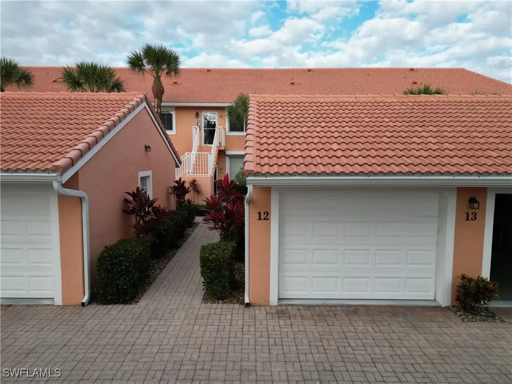 6830 Beach Resort Drive Naples FL 34114