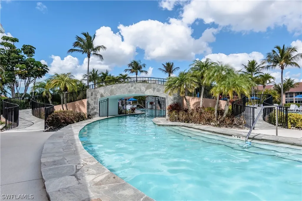 6830 Beach Resort Drive Naples FL 34114