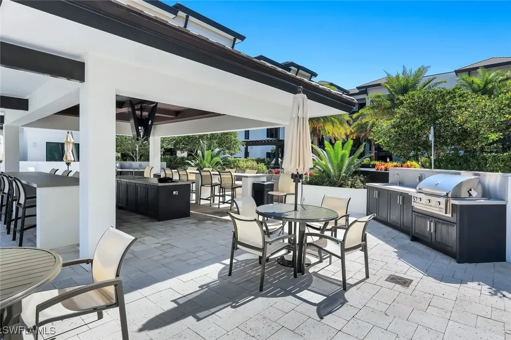 1130 3rd Avenue S Naples FL 34102