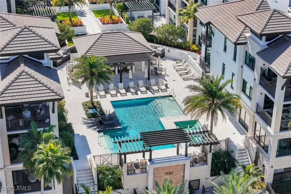 1130 3rd Avenue S Naples FL 34102