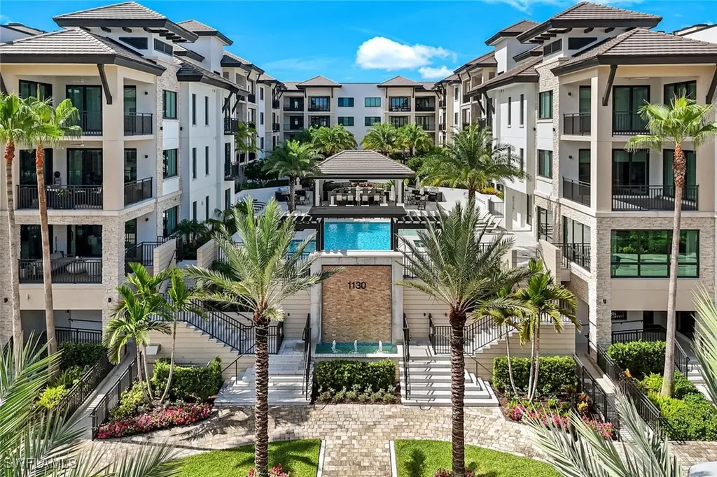 1130 3rd Avenue S Naples FL 34102