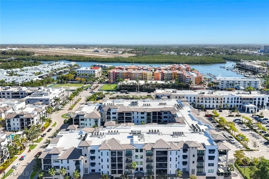 1130 3rd Avenue S Naples FL 34102