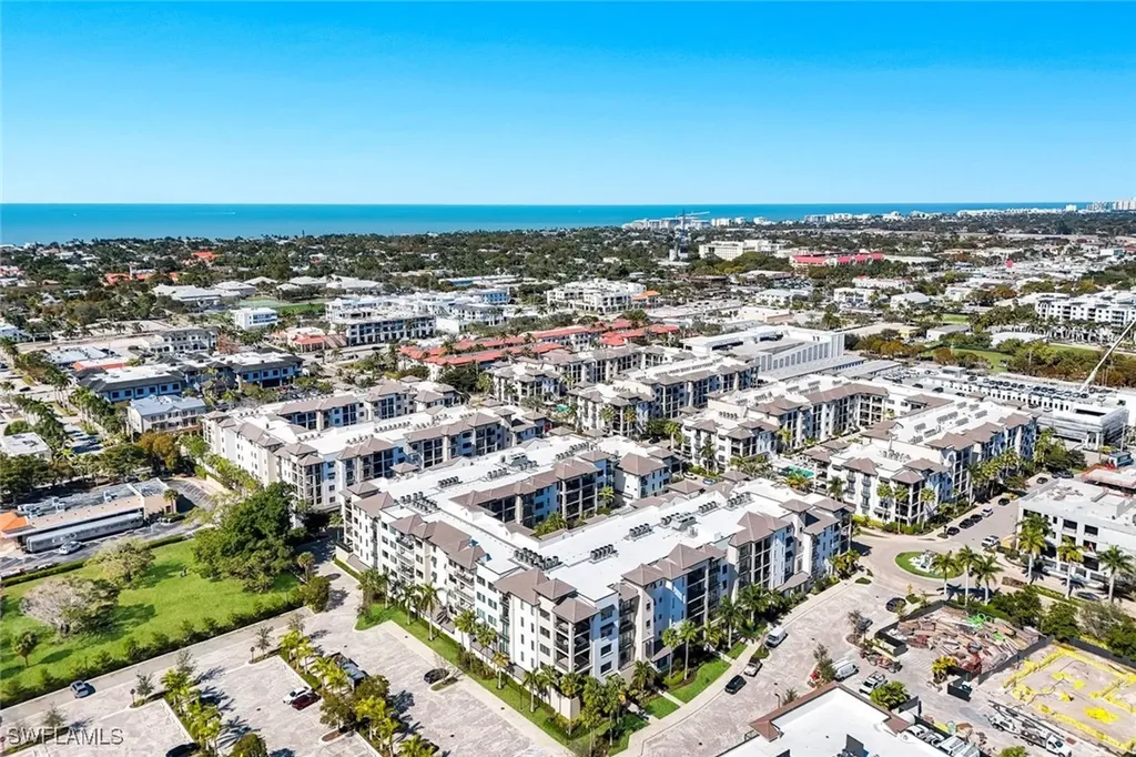 1130 3rd Avenue S Naples FL 34102