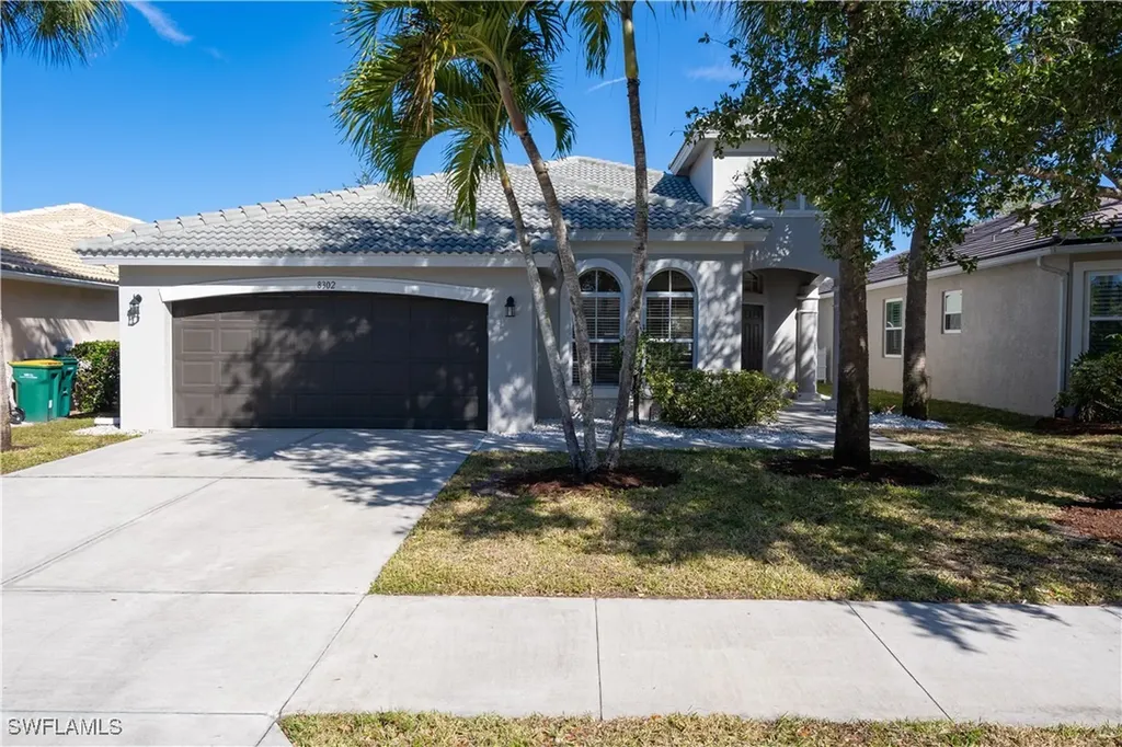 8302 Laurel Lakes Way Naples FL 34119