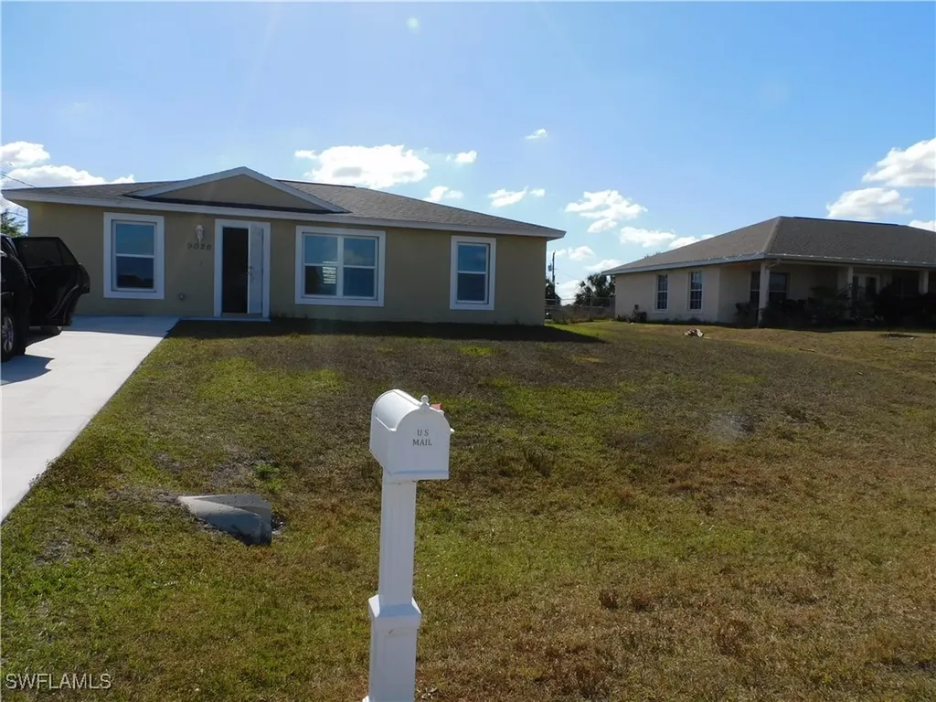 9026 Maywood Circle N Labelle FL 33935