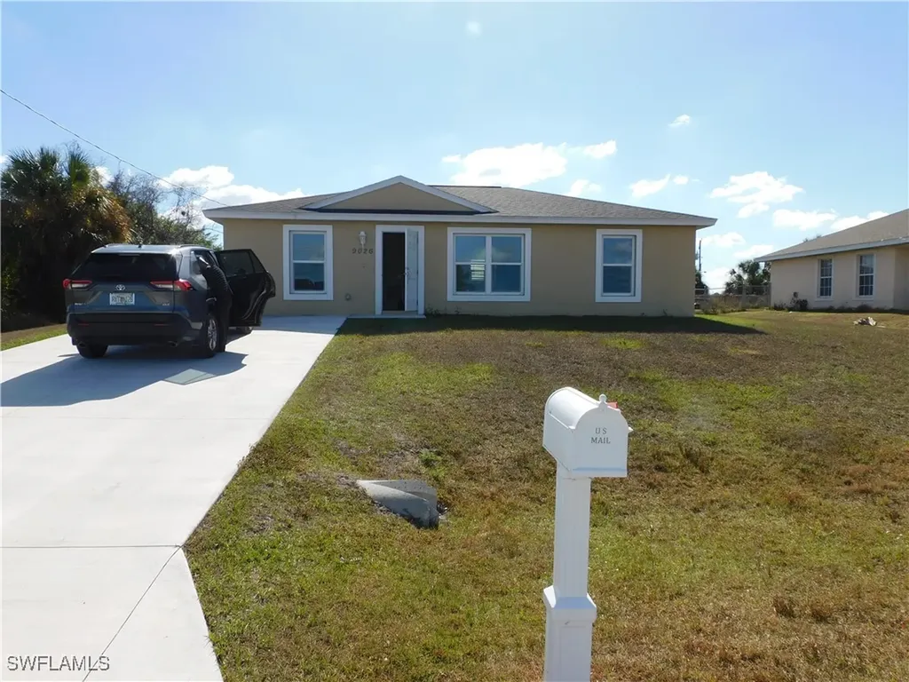 9026 Maywood Circle N Labelle FL 33935
