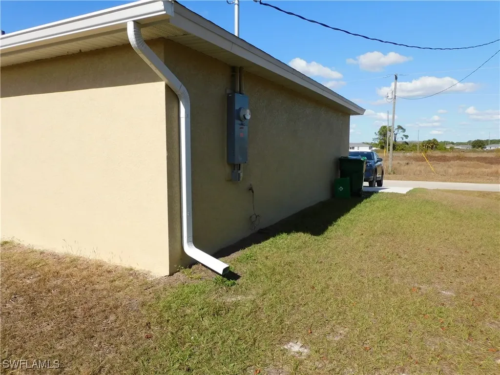9026 Maywood Circle N Labelle FL 33935