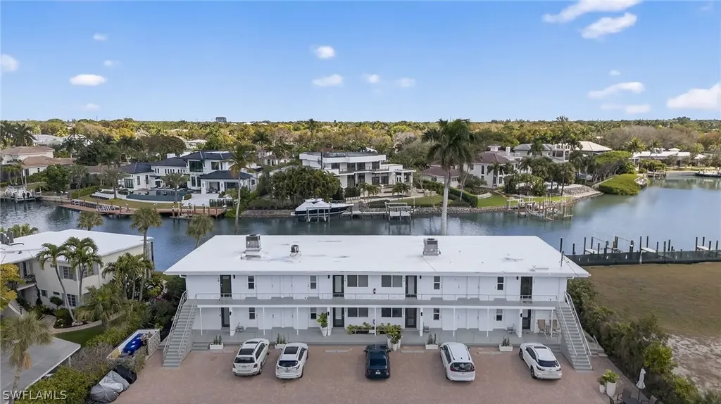 1550 Gulf Shore Boulevard N Naples FL 34102