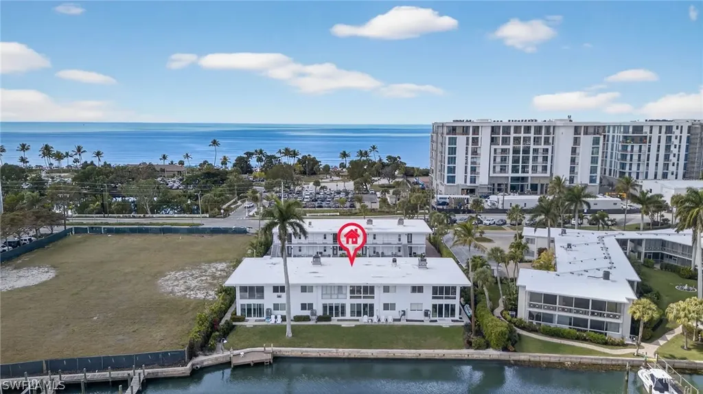 1550 Gulf Shore Boulevard N Naples FL 34102