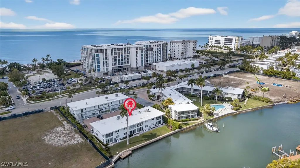 1550 Gulf Shore Boulevard N Naples FL 34102