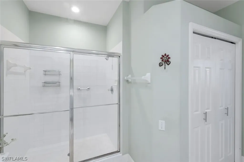 8239 Parkstone Place Naples FL 34120