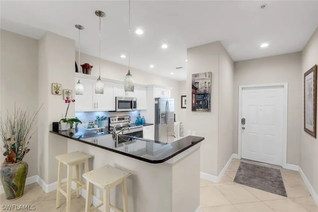 8239 Parkstone Place Naples FL 34120
