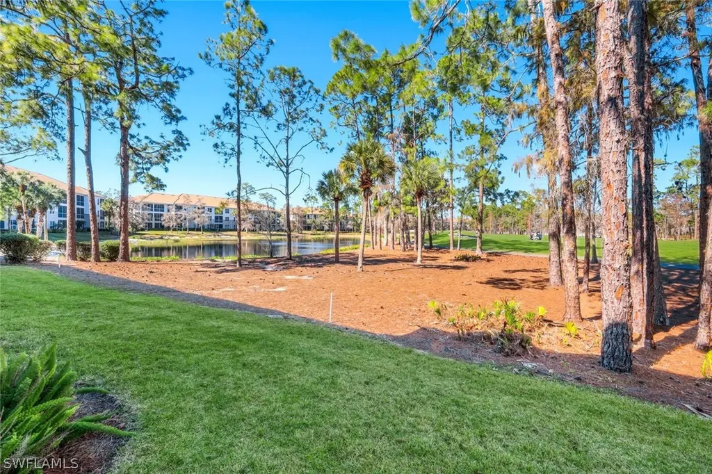 8239 Parkstone Place Naples FL 34120