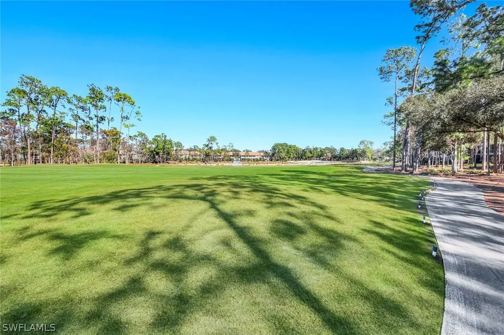 8239 Parkstone Place Naples FL 34120