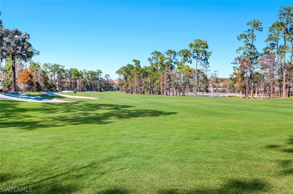 8239 Parkstone Place Naples FL 34120