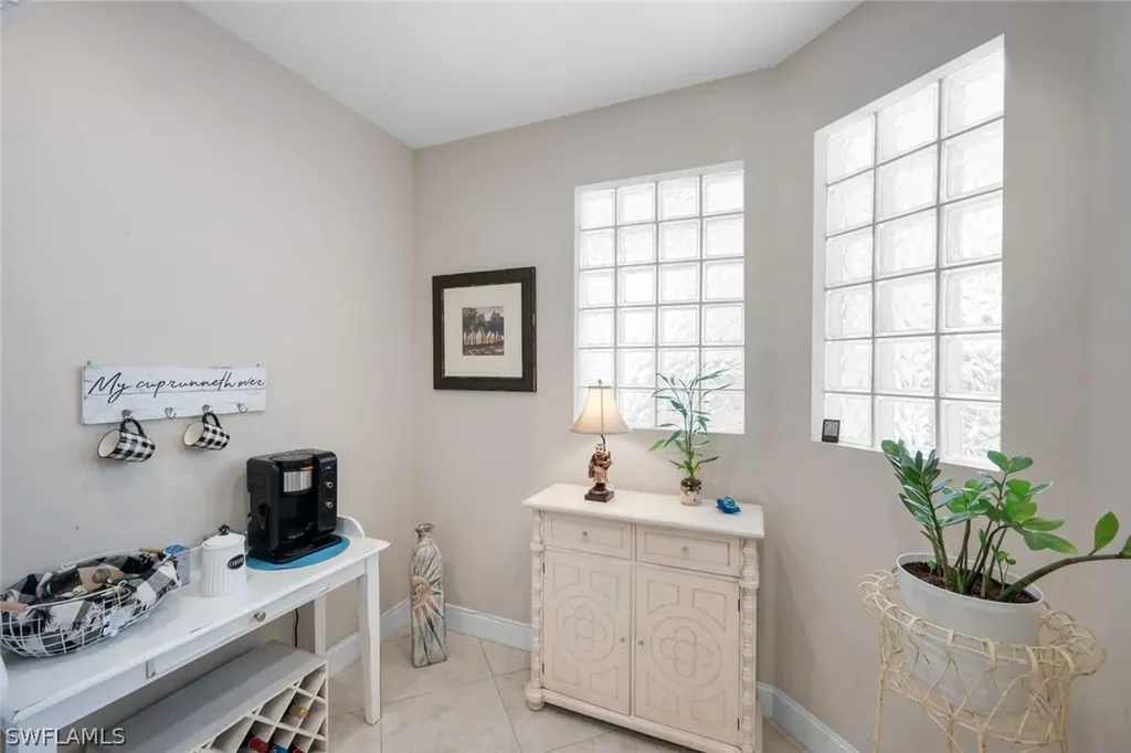 8239 Parkstone Place Naples FL 34120