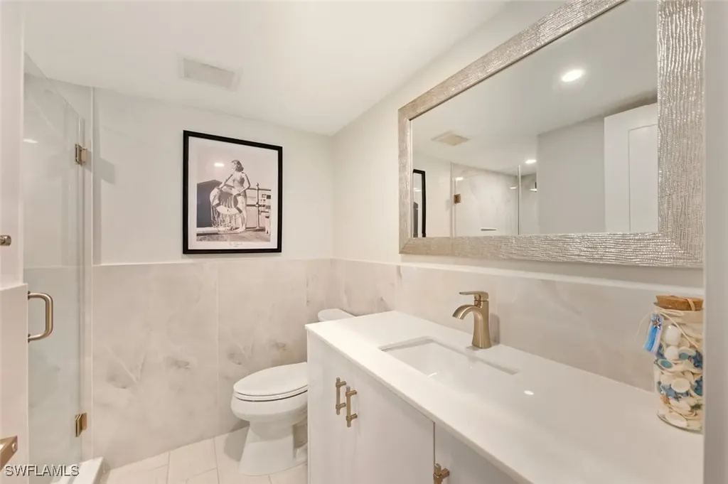 900 8th Avenue S Naples FL 34102