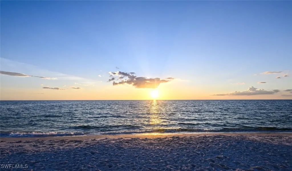 900 8th Avenue S Naples FL 34102